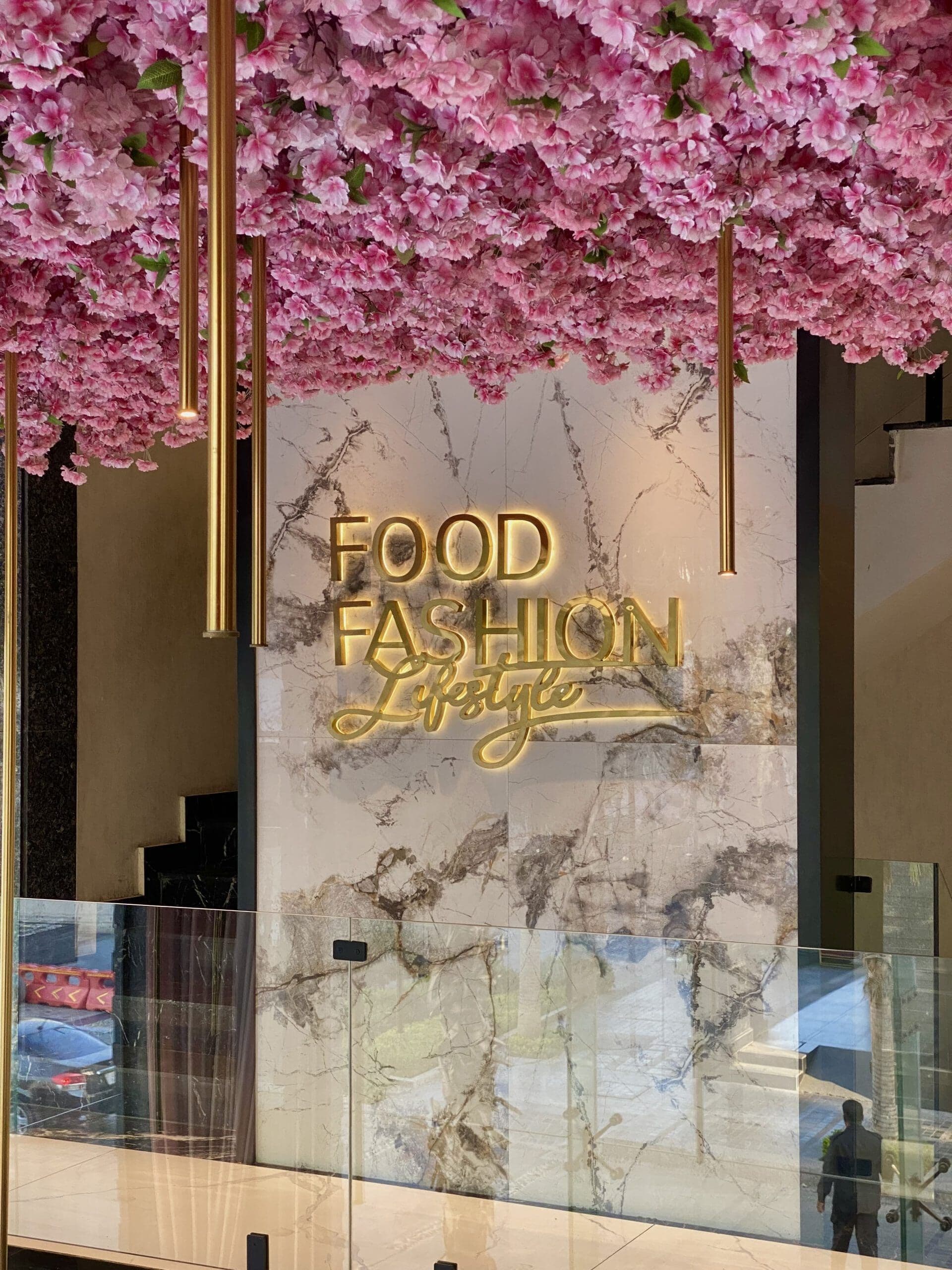 Inside Haute Dolci Pakistan, photograph 3 of 4