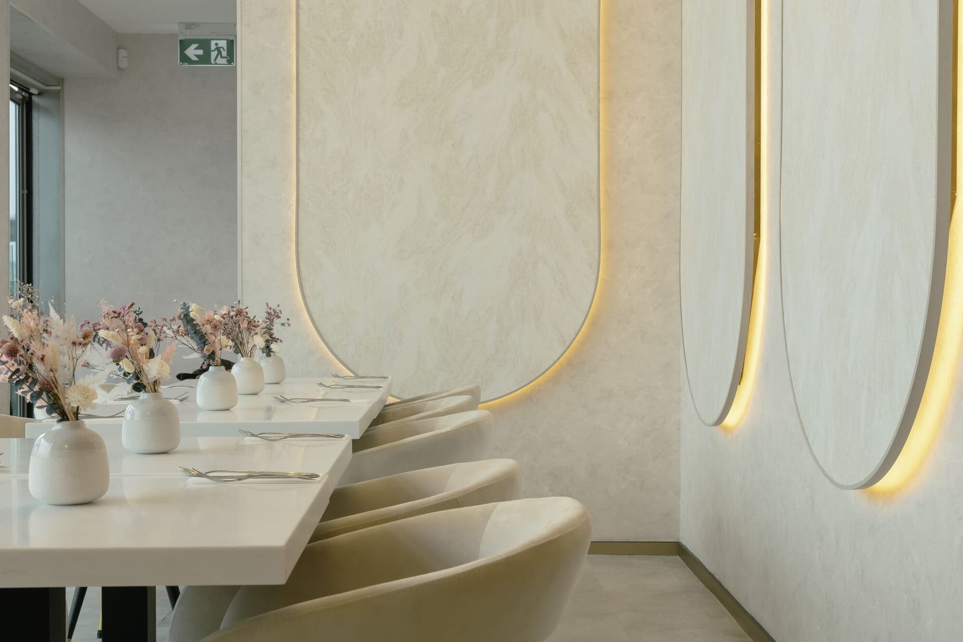 Inside Haute Dolci Glasgow, photograph 1 of 3